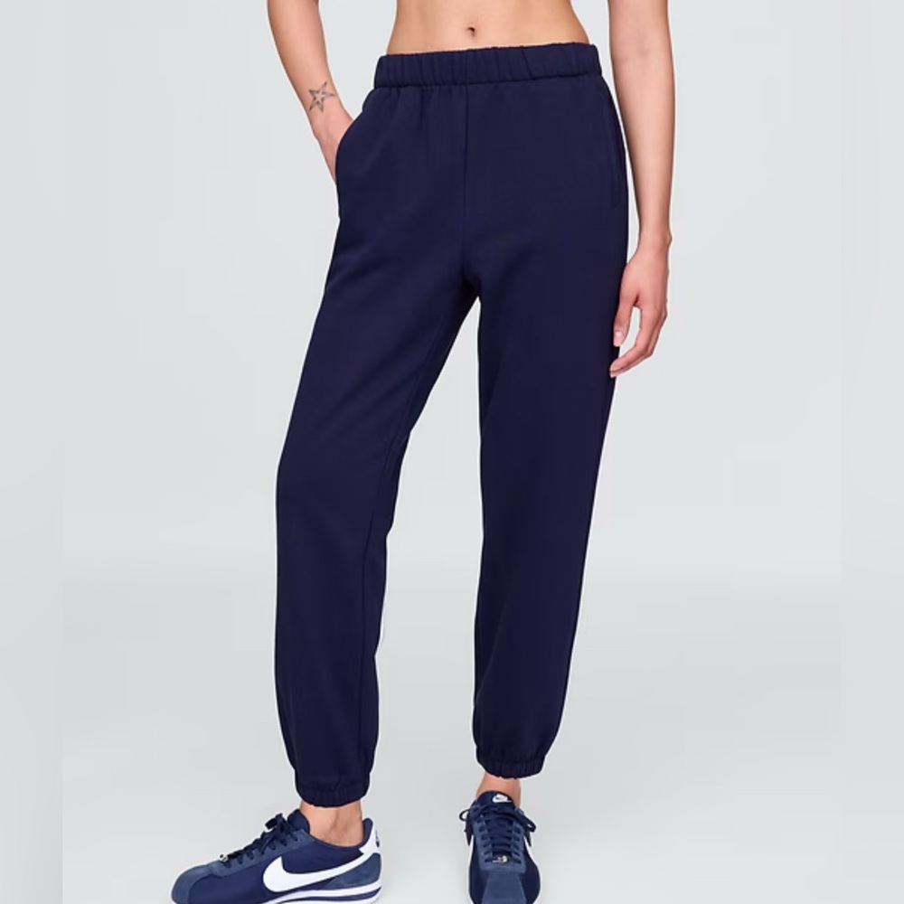 2pc set Gap VintageSoft Raglan Sweatshirt + High Rise Boyfriend Jogger Navy Blue - Picture 4 of 6